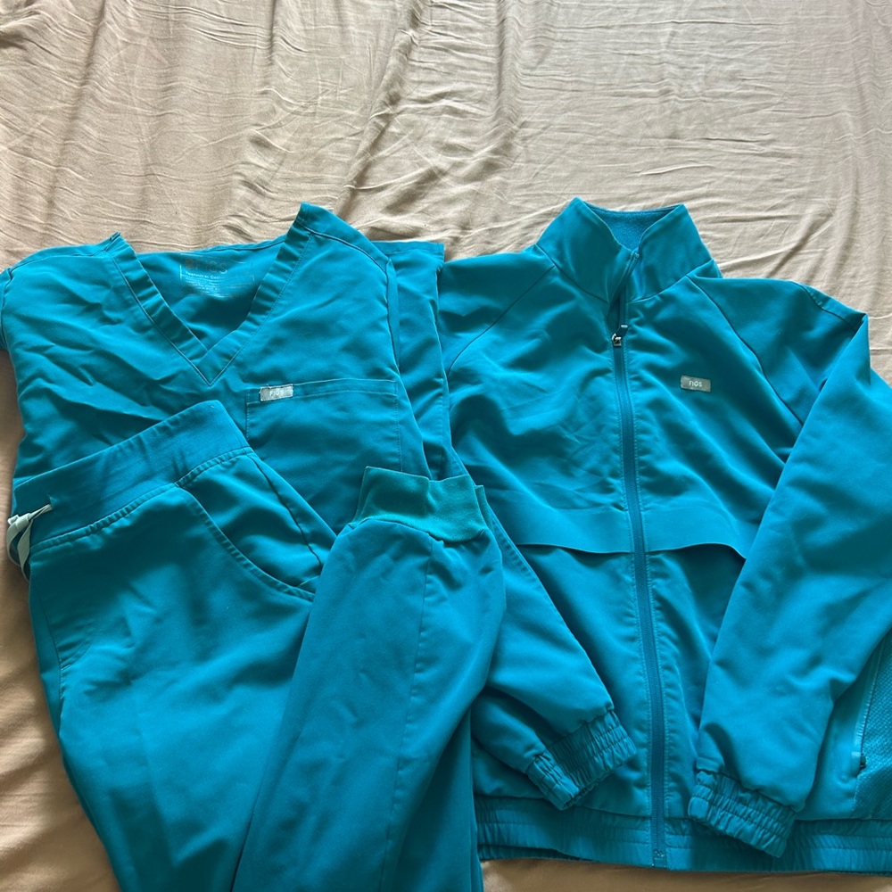 Women's figs Sydney Jacket, figs Caribbean blue scrub set